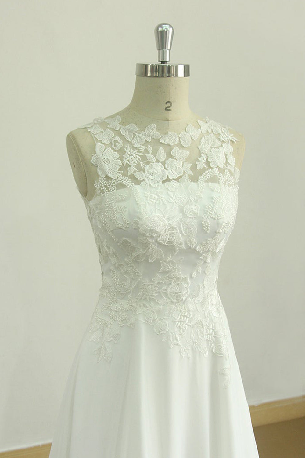 Glamorous Jewel Sleeveless Appliques Wedding Dress Lace White Chiffon Bridal Gowns On Sale