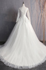 Glamorous Jewel White Tulle Lace Wedding Dress Long Sleeves Appliques Bridal Gowns On Sale