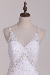 Glamorous Mermaid White Tulle Lace Wedding Dress Straps V-Neck Appliques Beadings Bridal Gowns On Sale