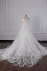 Glamorous Sheath Lace Tulle Wedding Dress One-Shoulder 3/4 Sleeve Appliques Bridal Gowns Online