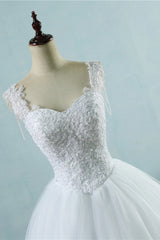 Glamorous Straps Sweetheart White Wedding Dress Sleeveless Appliques Beadings Bridal Gowns