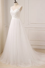 Glamorous Tulle Sleeveless Jewel Wedding Dress White A-line Appliques Bridal Gowns On Sale