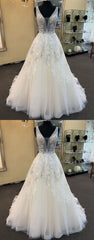 Glamorous Unique White Tulle V-Neck Wedding Dress Long Beaded Lace Bridal Gowns On Sale