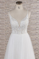 Glamorous V-neck Spaghetti Straps White Wedding Dresses A-line Sleeveless Tulle Lace Bridal Gowns Online