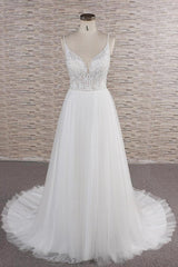 Glamorous V-neck Spaghetti Straps White Wedding Dresses A-line Sleeveless Tulle Lace Bridal Gowns Online