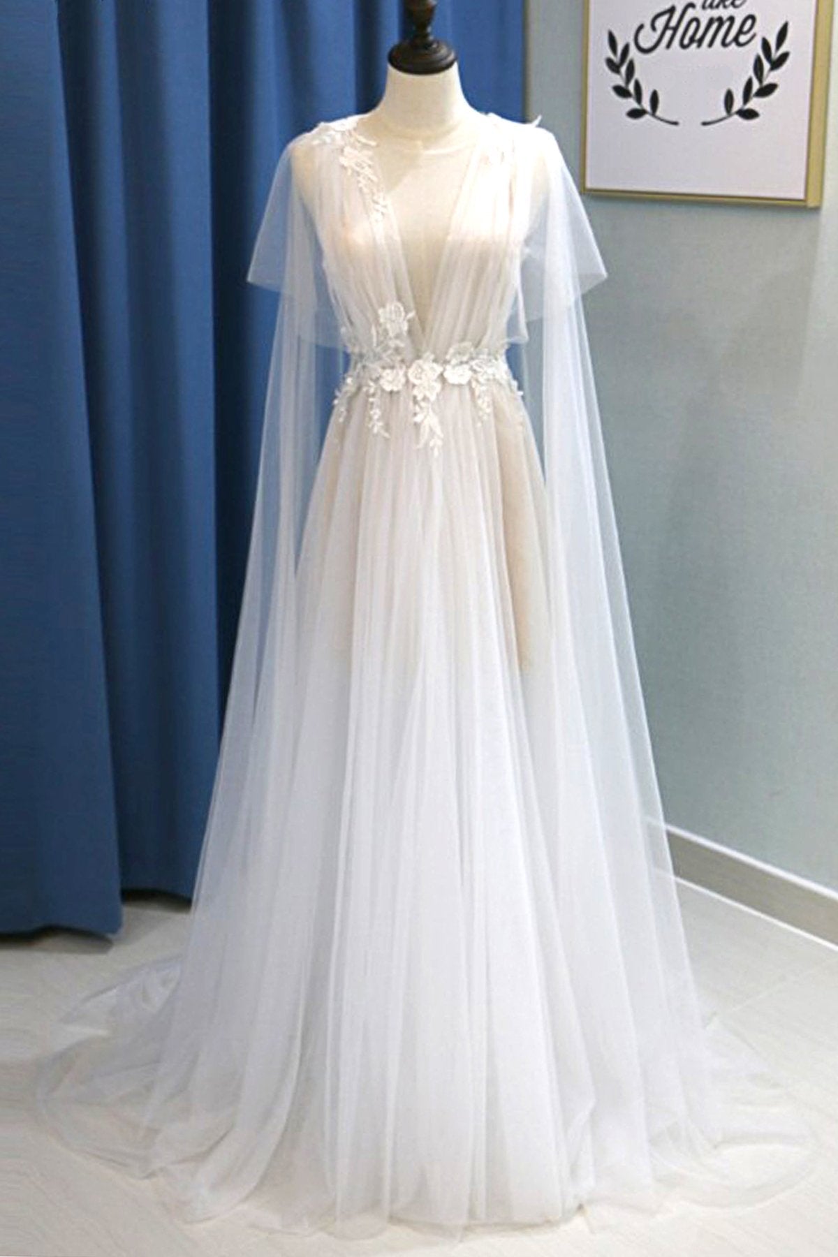 Glamorous White Tulle V-Neck Beach Wedding Dress A Line Flower Bridal Gowns On Sale