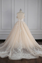 Gorgeous Ball Gown Tulle Lace Wedding Dress Champagne Appliques Off-the-Shoulder Bridal Gowns with Beadings On Sale