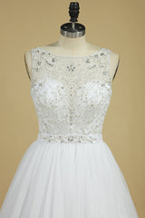 Gorgeous Jewel Beadings Tulle Wedding Dress Ruffles Sleeveless Bridal Gowns On Sale