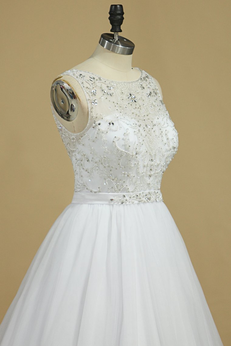 Gorgeous Jewel Beadings Tulle Wedding Dress Ruffles Sleeveless Bridal Gowns On Sale