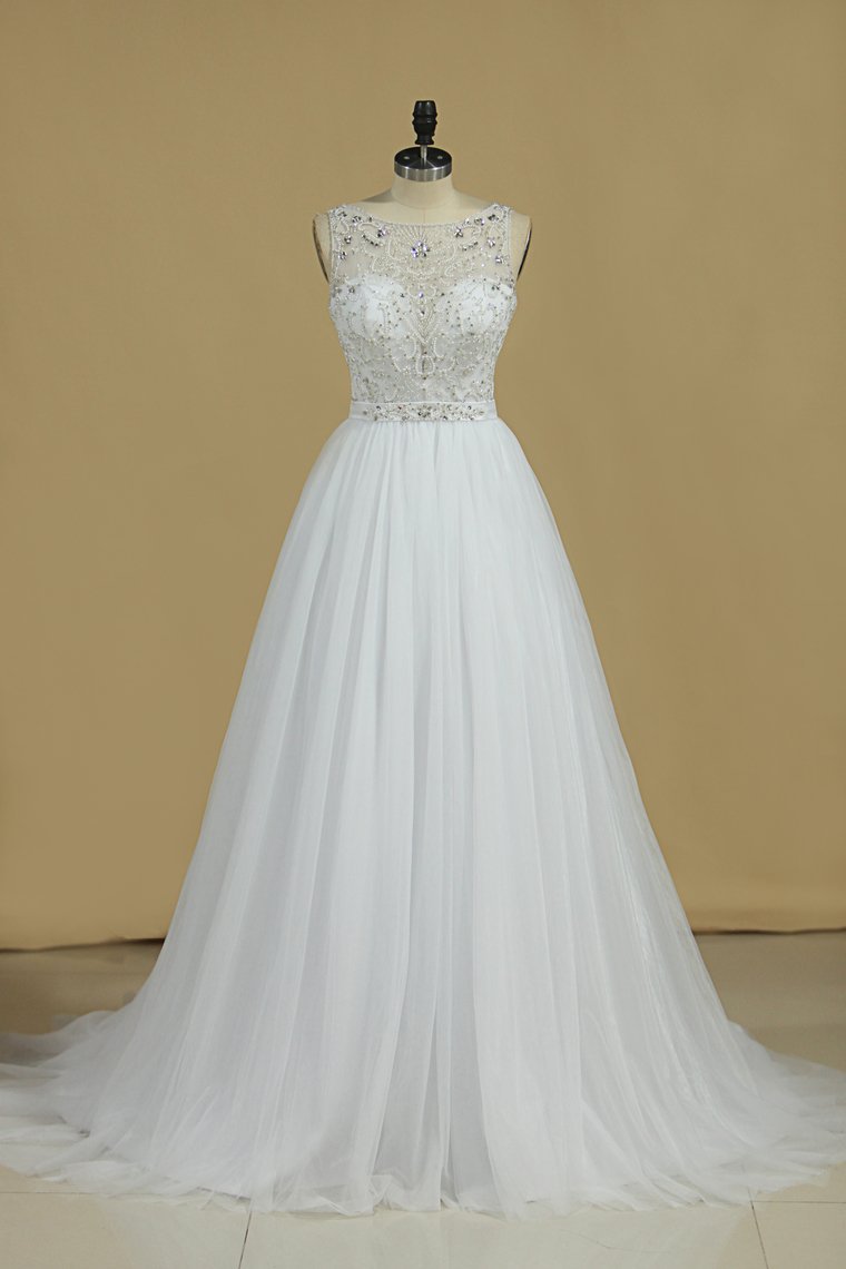 Gorgeous Jewel Beadings Tulle Wedding Dress Ruffles Sleeveless Bridal Gowns On Sale