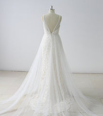 Gorgeous Simple White Lace V-Neck Long Wedding Dress Sleeveless Appliques Bridal Gowns On Sale