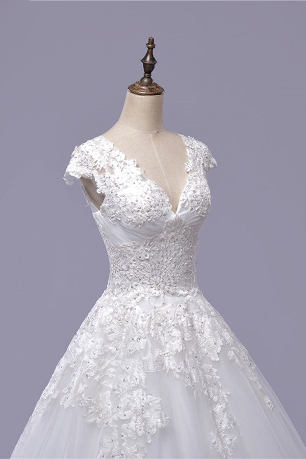 Gorgeous V-neck A-line Tulle Wedding Dresses Appliques White Shortsleeves Bridal Gowns On Sale