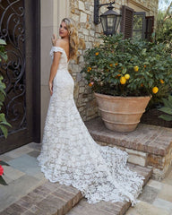 Lace Appliques Wedding Dress Mermaid Off-the-Shoulder