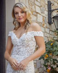 Lace Appliques Wedding Dress Mermaid Off-the-Shoulder