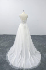 Lace-up V-neck Appliques Tulle A-line Wedding Dress On Sale