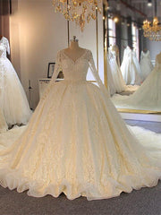 Long Sleeves Ball Gown Wedding Dress With Lace Appliques