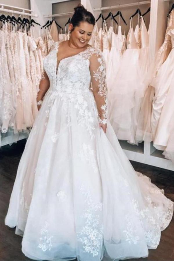 Long Sleeves Plus Size Wedding Dress With Lace Appliques