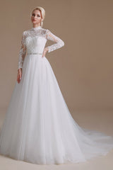 Long Sleeves Princess Lace Wedding Dress Tulle Bridal Gowns