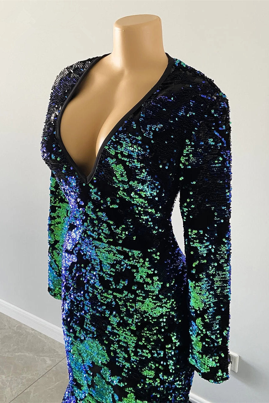 Long Sleeves Velvet Prom Dress Green V-Neck