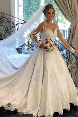 Long Sleeves Wedding Dress Princess Bridal Wear With Lace Appliques