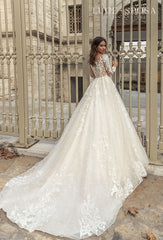 Long Sleeves Wedding Dress Princess With Lace Appliques