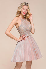 Lovely Halter Lace Short Prom Dress Sleeveless Mini Party Gowns