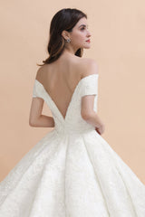 Luxury Ball Gown Lace Satin Sweetheart Wedding Dress Sleeveless Bridal Gowns with V-Back On Sale