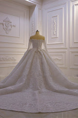 Luxury Ball Gown Long Sleeves Wedding Dress Tulle Lace Sweetheart Beadings Bridal Gowns On Sale