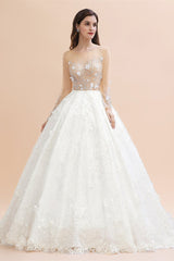 Luxury Ball Gown Tulle Lace Wedding Dress Long Sleeves Appliques Pearls Bridal Gowns with Flowers On Sale