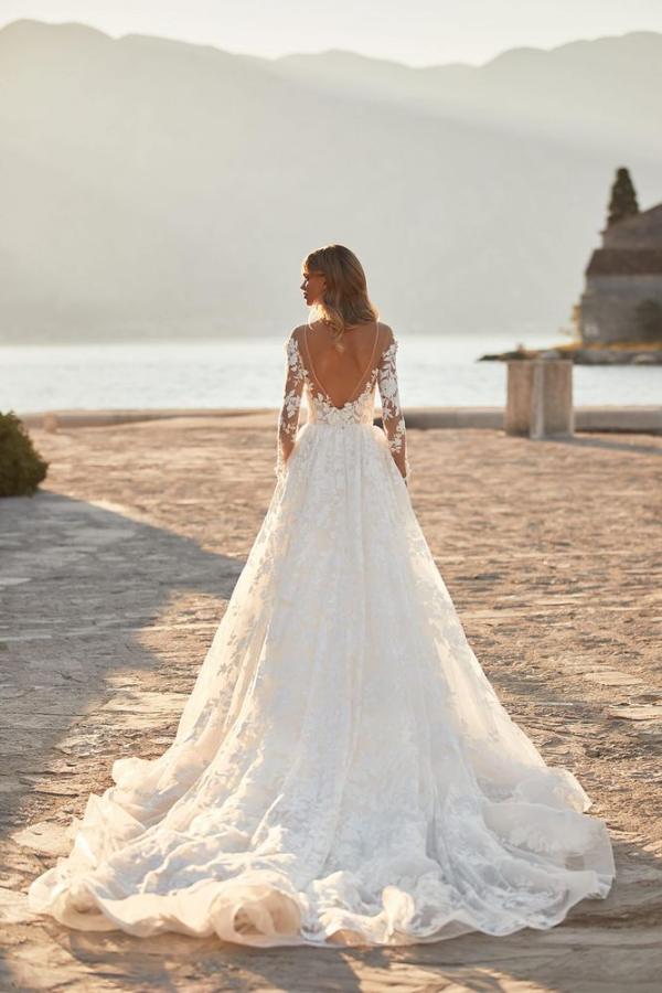  Long Sleeves Princess Wedding Dress Tulle With Appliques