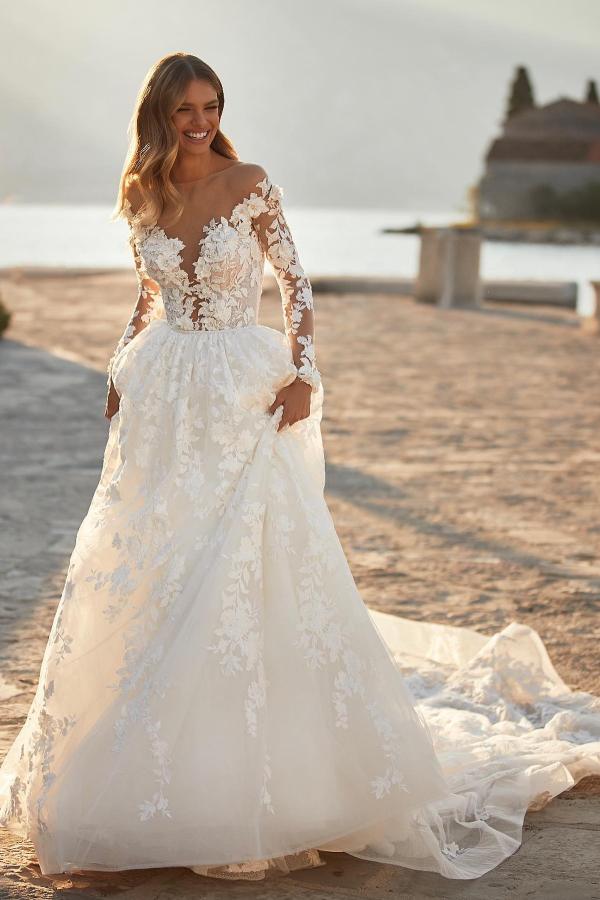  Long Sleeves Princess Wedding Dress Tulle With Appliques