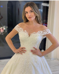 Off-the-Shoulder Ball Gown Wedding Dress Lace Appliques Bridal Gown