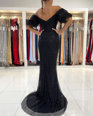 Off-the-Shoulder Black Sequins Prom Dress Mermaid With Split