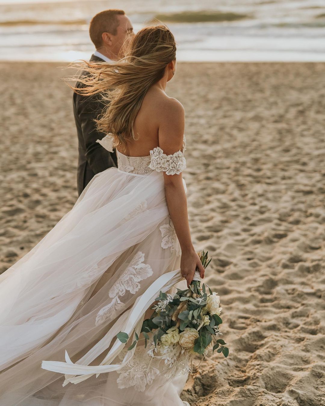 Off-the-Shoulder Champagne Beach Wedding Dress Lace Tulle Long