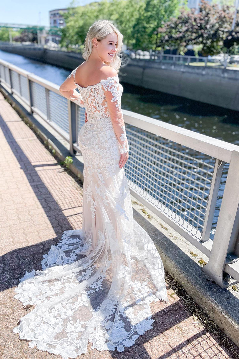 Off-the-Shoulder Lace Wedding Dress Mermaid Long Sleeves