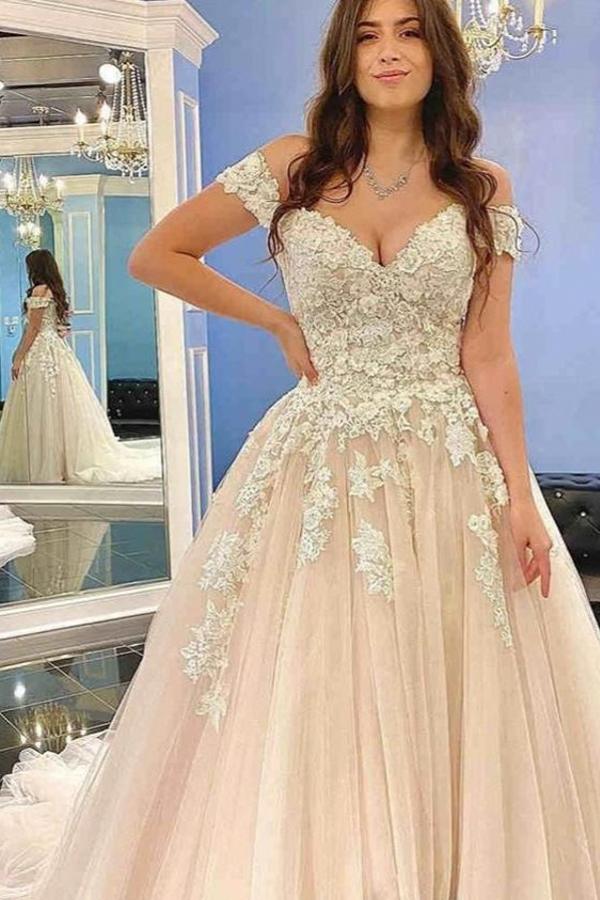 Off-the-Shoulder Princess Wedding Dress Champagne With Lace Appliques