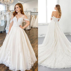 Off-the-Shoulder Princess Wedding Dress Sweetheart With Lace Appliques