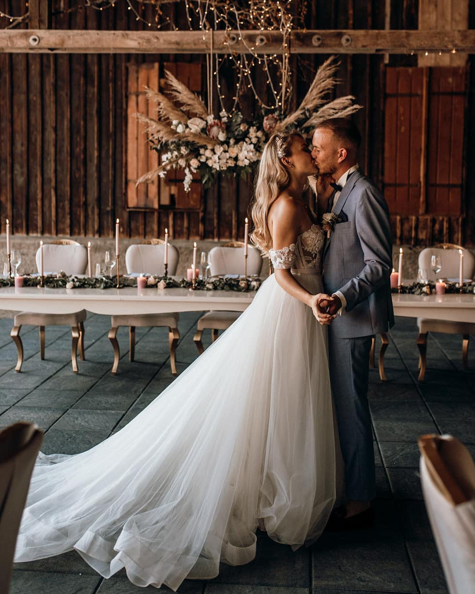 Off-the-Shoulder Tulle Wedding Dress Boho Lace Long