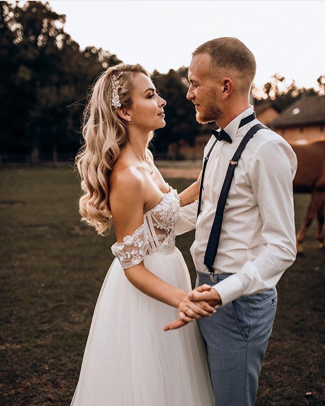 Off-the-Shoulder Tulle Wedding Dress Boho Lace Long