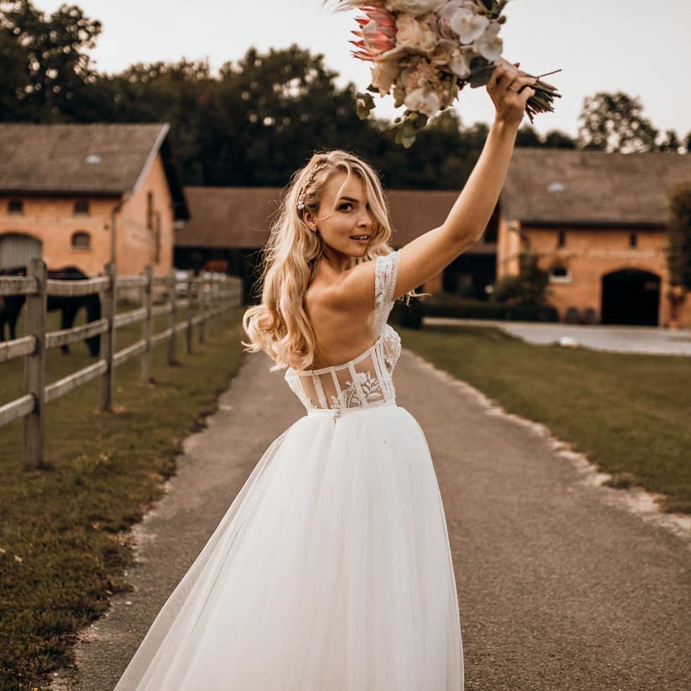 Off-the-Shoulder Tulle Wedding Dress Boho Lace Long