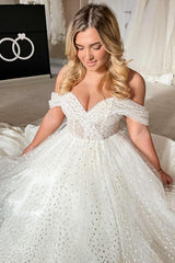 Off-the-Shoulder Tulle Wedding Dress Princess With Pearls