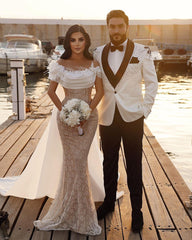 Off-the-Shoulder Wedding Dress Mermaid Lace With Cape