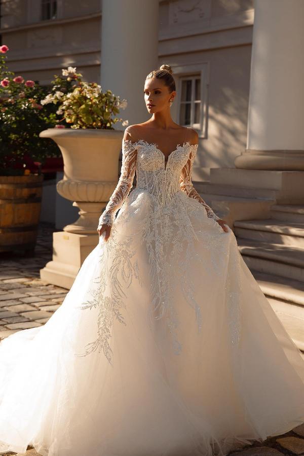 Off-the-Shoulder Wedding Dresses Ball Gown With Lace Long Sleeves