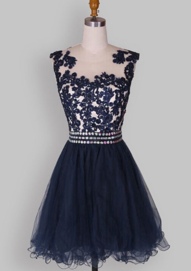 Organza Homecoming Dress with Crystal Applique - A-Line/Princess Sleeveless Scoop Neck Short/Mini