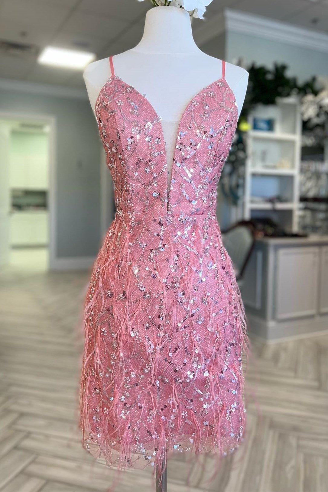 Pink Tulle Sequin Plunge V-Neck Short Cocktail Homecoming Dress with Feathers