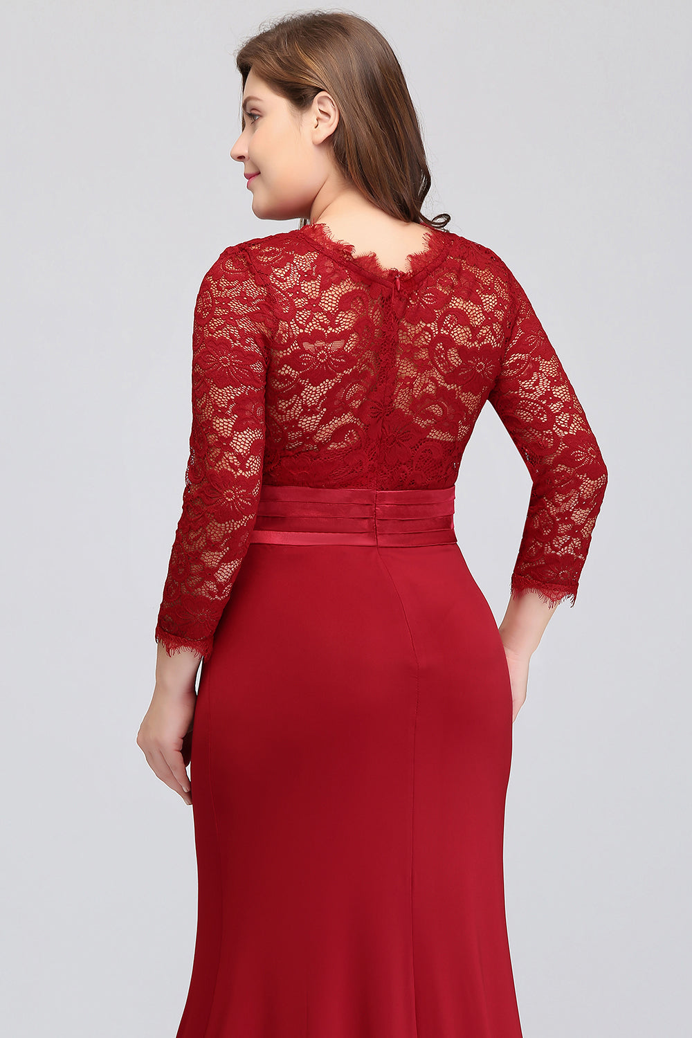 Plus Size Mermaid Long Red Lace Bridesmaid Dresses with 3/4 Sleeves