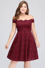 Plus Size Off-the-Shoulder Burgundy Lace Short Bridesmaid Dress Online