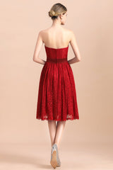 Pretty Strapless Red Lace Bridesmaid Dresses Sleeveless Short Wedding Party Dress with Sash