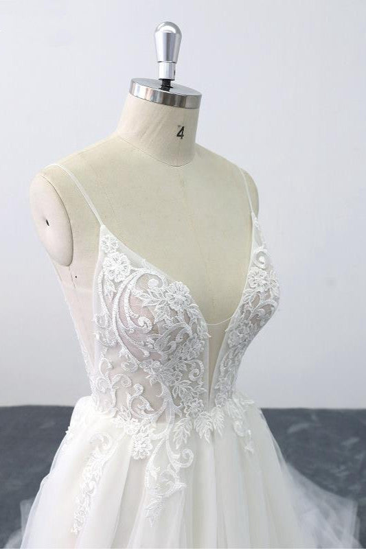 Sexy Spaghetti Straps Tulle Lace Wedding Dress V-Neck Ruffles Appliques Bridal Gowns Online