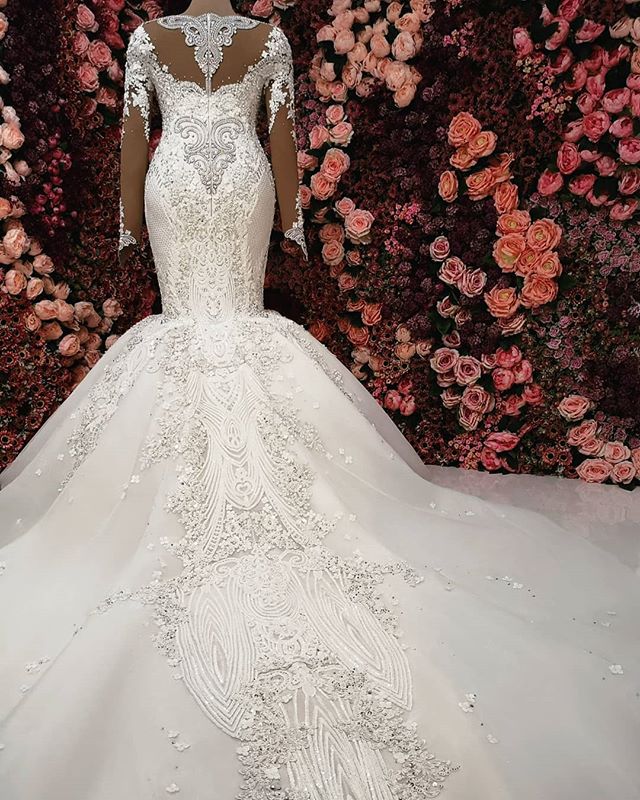 Sexy V-neck Longsleeves Lace Wedding Dresses With Appliques White Mermaid Bridal Gowns Online